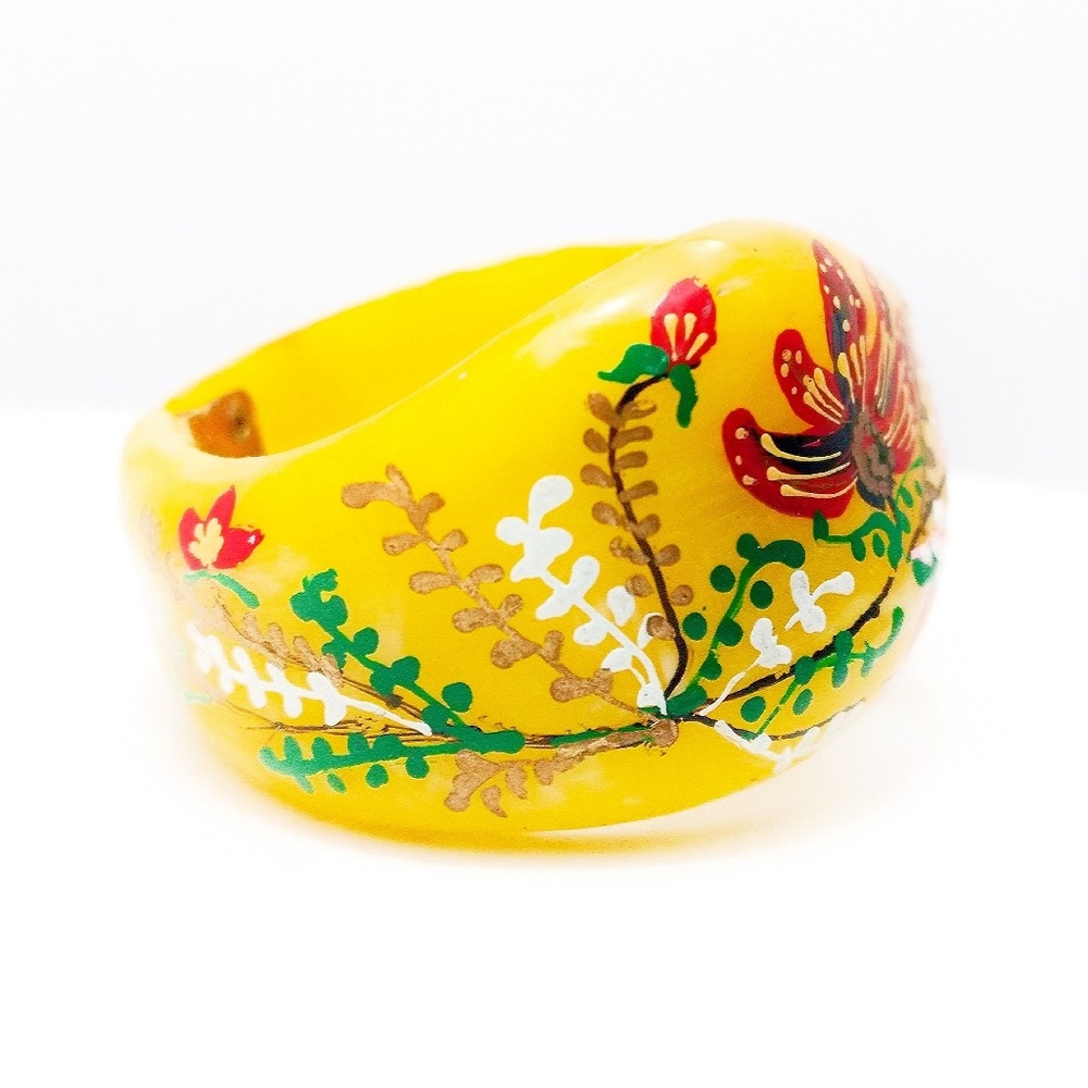 Vintage Hand-Painted & Signed Lucite Clamper Bracelet - Picture 3 of 8